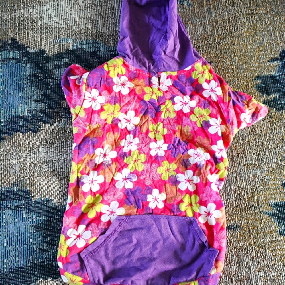 3 for $7 💖 Nwot Hawaiian hooded dog shirt size m